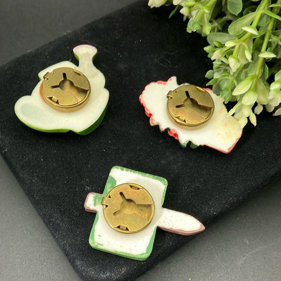 Vintage Gardening Theme Button Cover Set - Picture 3 of 7